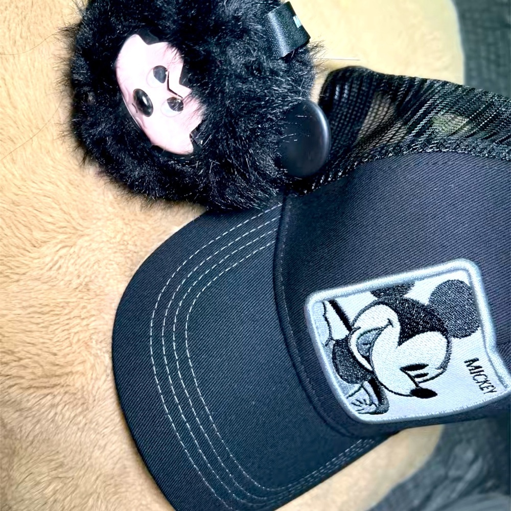 Mickey Mouse Black Trucker Hat - Picture 2 of 4